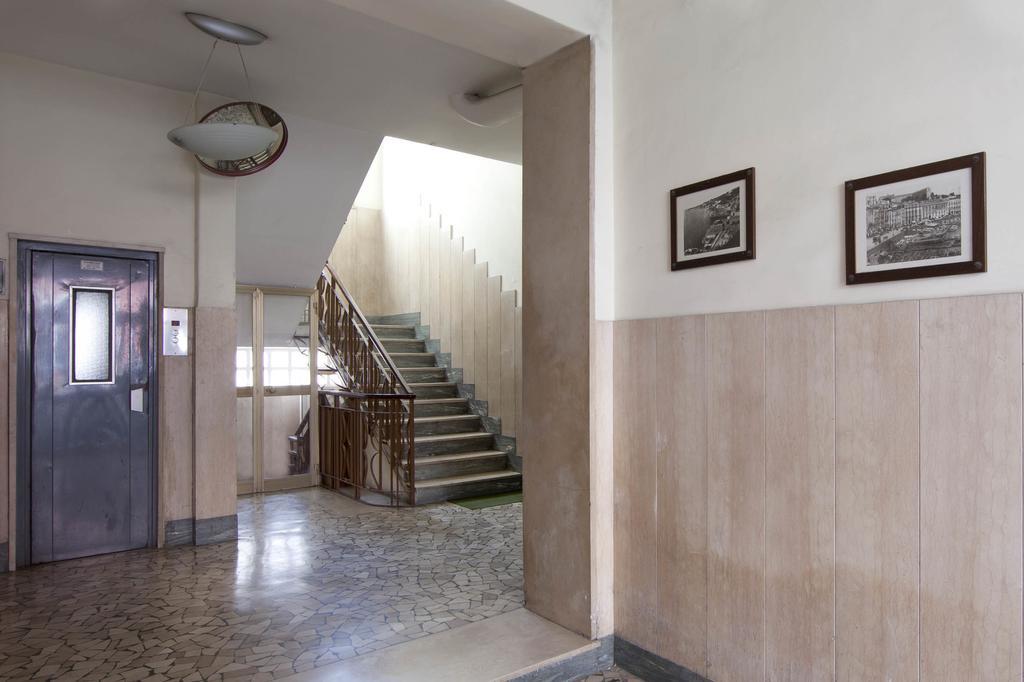 La Piazza Al Vomero Naples Luaran gambar